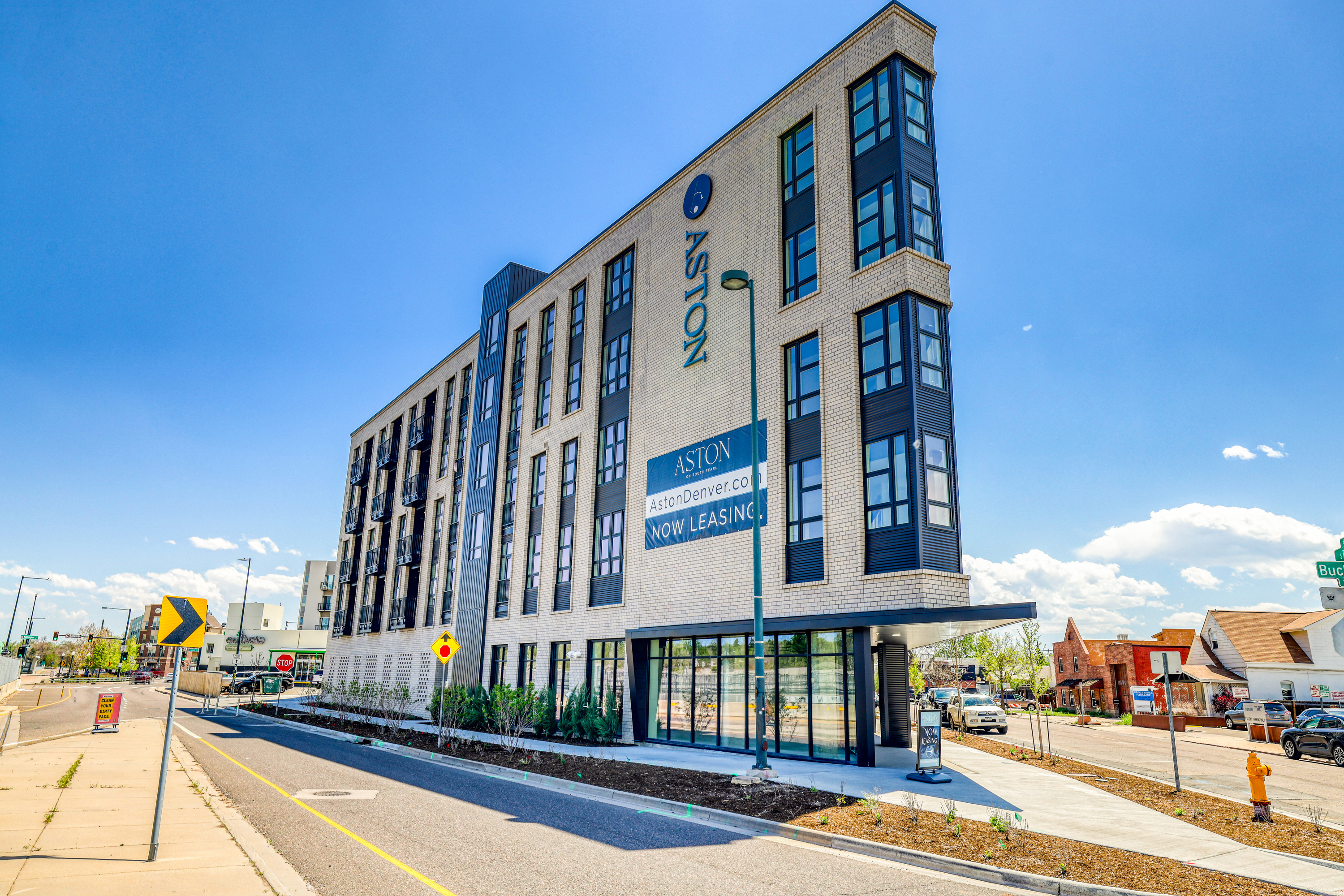 1230 S Pearl St Denver CO 80210 May 2023 Ground Exterior 9