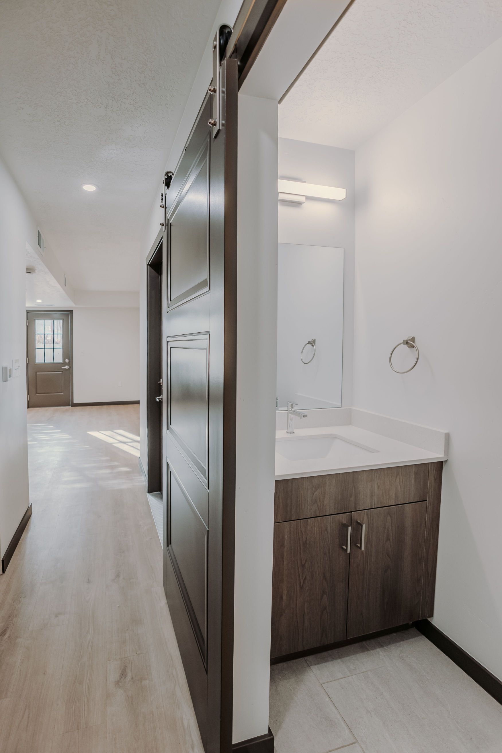 Granger Interior 25 small